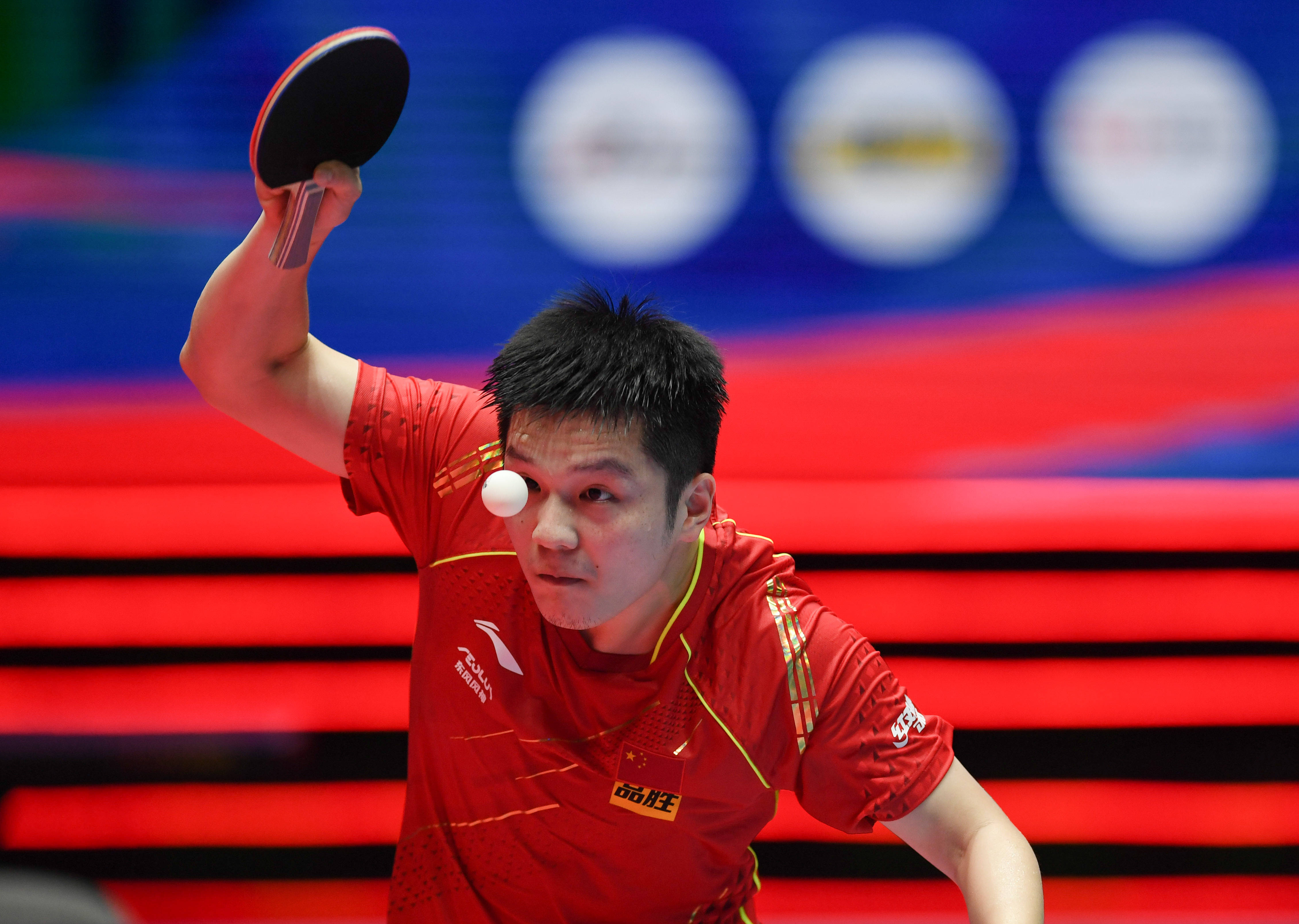 轻成名的球 轻成名的球