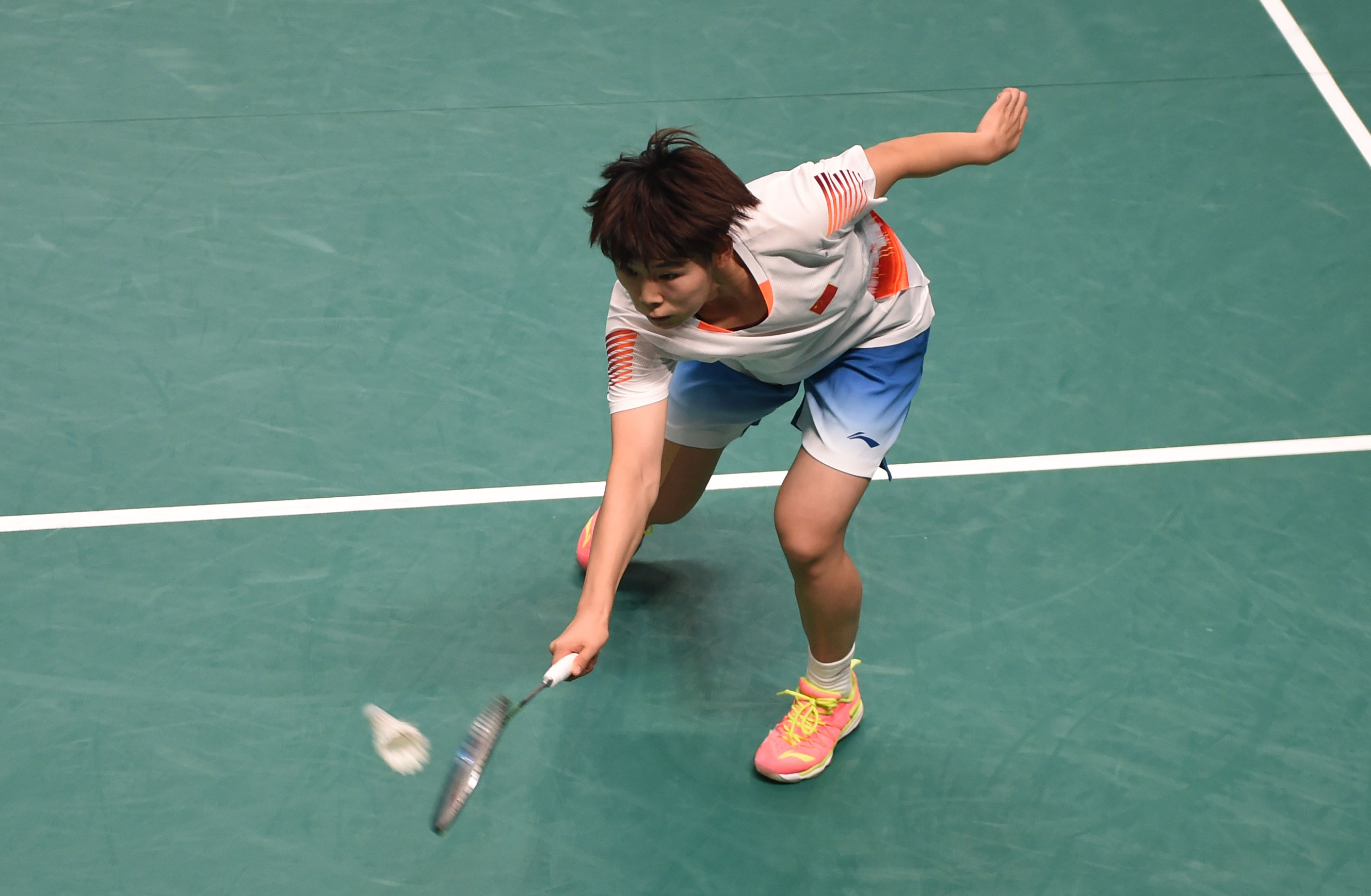 方面因素的 方面因素的