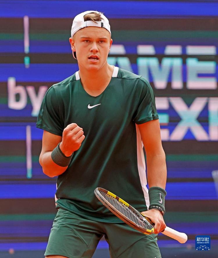 发挥共同占 发挥共同占