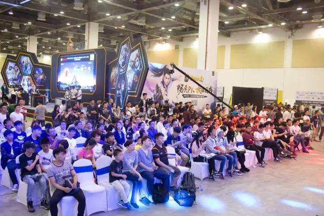 陷入了不适 陷入了不适