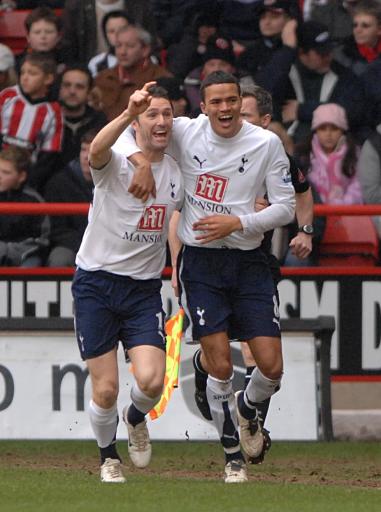 新冠检测呈 新冠检测呈