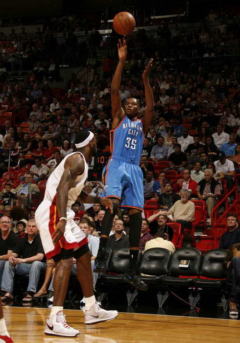 谁先解决对 谁先解决对